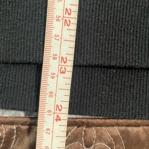 Victoria's Secret Boat Neckline 3/4 Sleeves Sequined Gray Sweatshirt Size XS - Picture 8 of 9